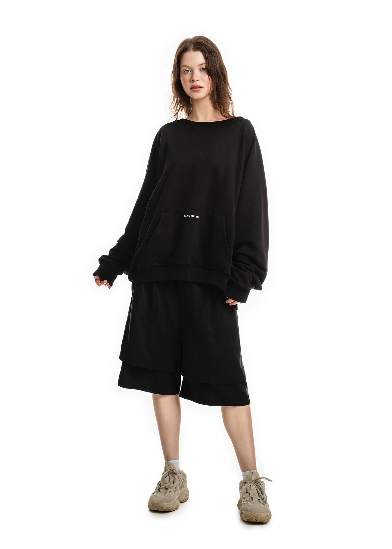 SAKE OF ART Oversized Sweatshirt – Black Edition