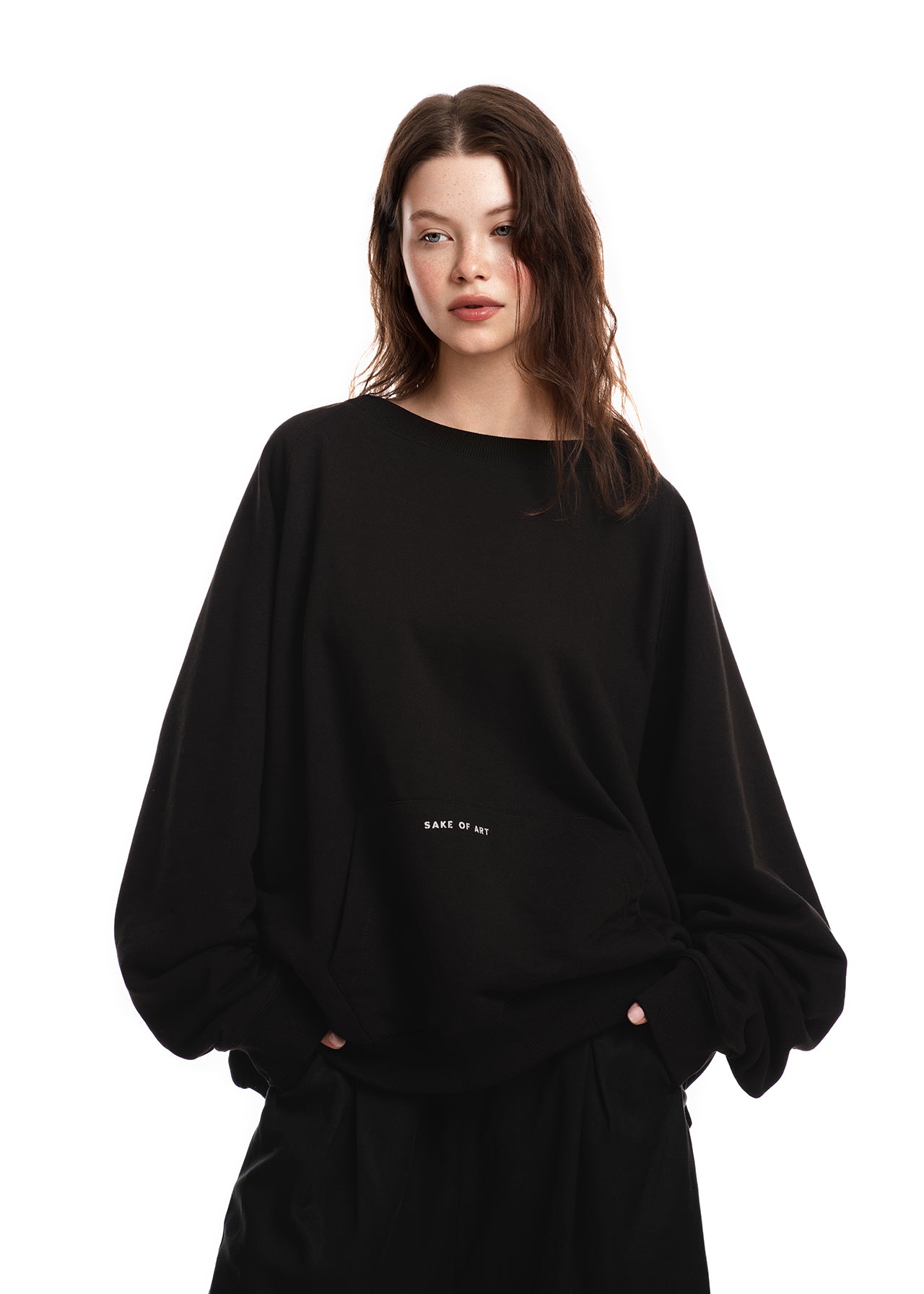 SAKE OF ART Oversized Sweatshirt – Black Edition